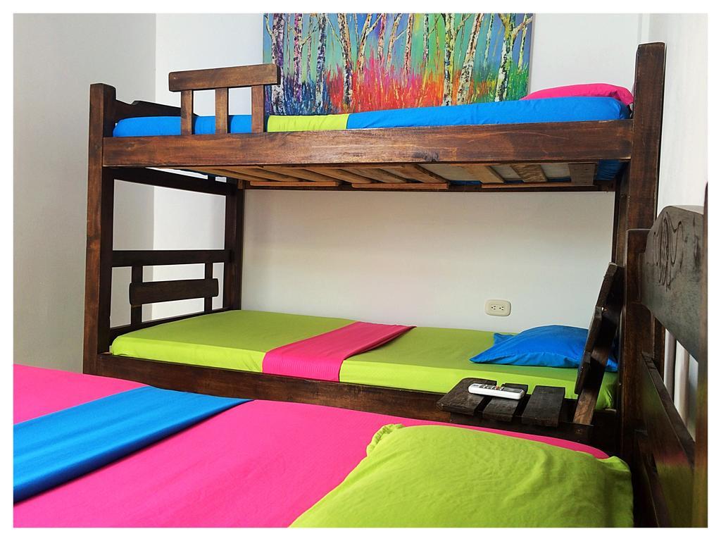 Hostal Santa Maria City Santa Marta  Extérieur photo